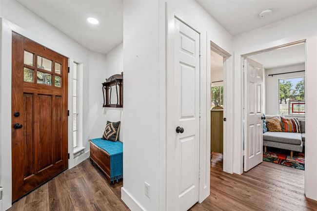5962 Steiner, House other with 3 bedrooms, 2 bathrooms and 4 parking in Kyle TX | Image 4