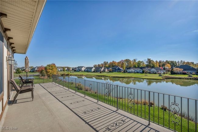 808 Buckingham Dr, House other with 3 bedrooms, 4 bathrooms and null parking in Lagrange OH | Image 16