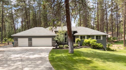 17807 N Ranchette Rd, Colbert, WA, 99005-9637 | Card Image