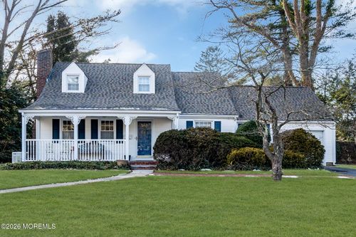56 Woodland Dr, Fair Haven, NJ, 07704-3542 | Card Image