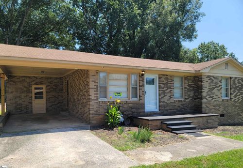 413 Barclay Ave, Gaffney, SC, 29340-4307 | Card Image