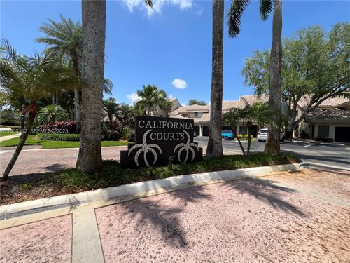 6-16312 Malibu Dr, Weston, FL, 33326-3402 | Card Image