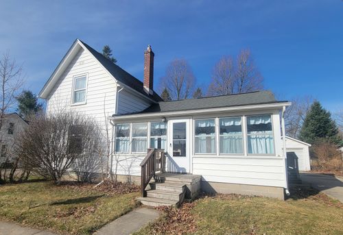 135 Handley St, Imlay City, MI, 48444-1050 | Card Image