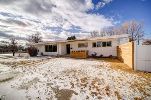 1116 10 St S, Lethbridge, AB, T1K1P4 | Card Image