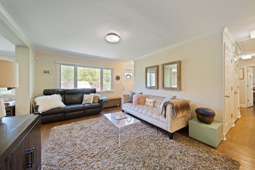 63 Meadow Ln, Katonah, NY, 10536-1413 | Card Image