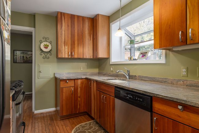 43 Cranford Ln, Condo with 4 bedrooms, 3 bathrooms and null parking in Grosse Pointe MI | Image 20