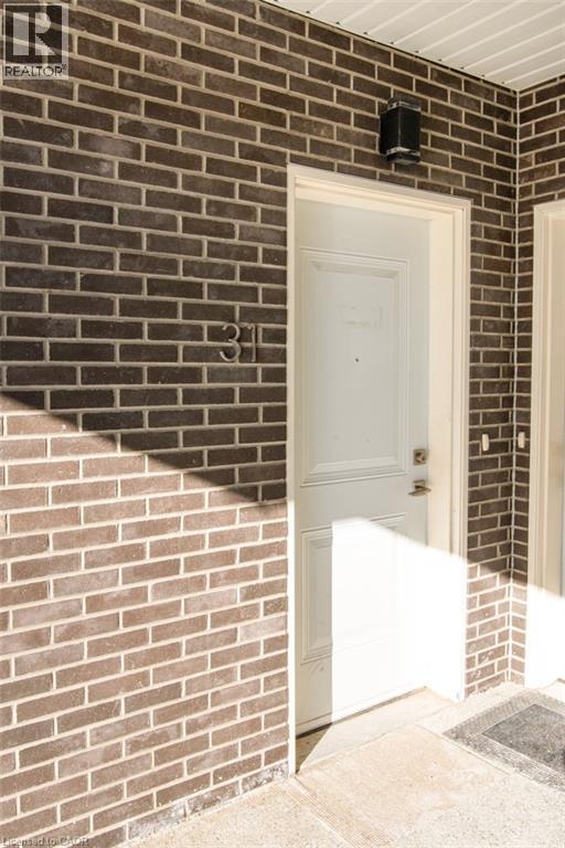 Residential Lease in Kitchener 4