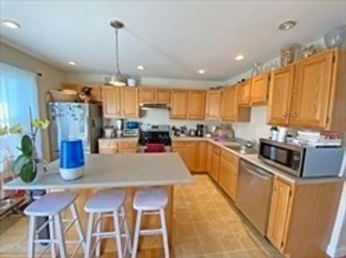84-84 Chapel, Newton, MA, 02458 | Card Image