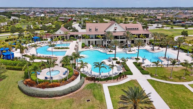 1333 Haywagon Trl, Condo with 3 bedrooms, 2 bathrooms and null parking in Loxahatchee FL | Image 27