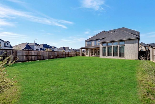 The size of this lot allows for many options to create the backyard of your dreams! | Image 33