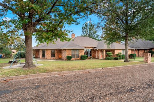 2303 Deanna Ave, Mt Pleasant, TX, 75455-6036 | Card Image