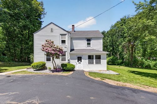 13 Percy Ave, Reading, MA, 01867-3551 | Card Image
