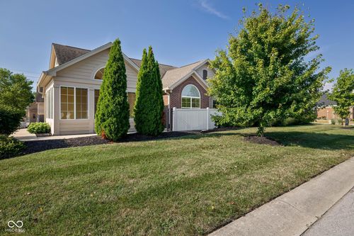 10327 Gateway Dr, Indianapolis, IN, 46234-9000 | Card Image