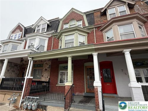 749 Saint John St, Allentown, PA, 18103-3299 | Card Image