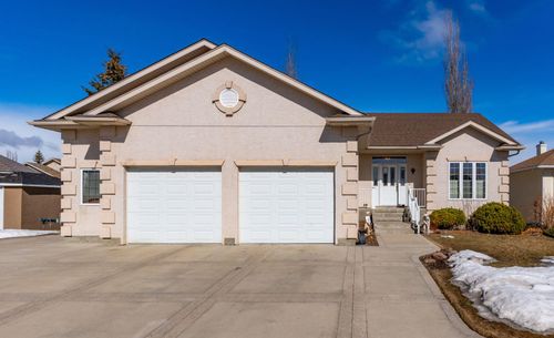 35 Lake Ridge, Olds, AB, T4H1W6 | Card Image