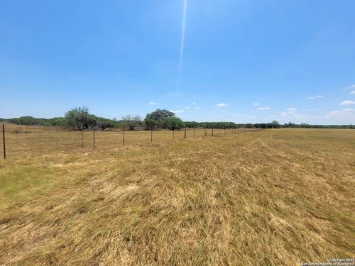 LOT 7 OF 7 Bar R Lane, Floresville, TX, 78114 | Card Image