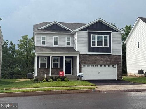 3043 Martha Way, PENNSBURG, PA, 18073-9806 | Card Image
