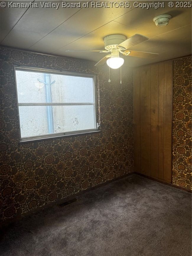 138 Cassick St, House other with 3 bedrooms, 2 bathrooms and null parking in Logan WV | Image 14