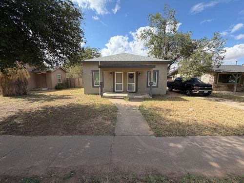 702 W Kansas, Midland, TX, 79701 | Card Image