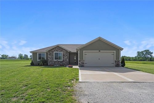 27805 S Walker Rd, Harrisonville, MO, 64701-8182 | Card Image