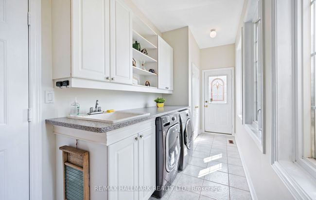 37 Witherspoon Way, House other with 4 bedrooms, 4 bathrooms and 9 parking in Nobleton ON | Image 24