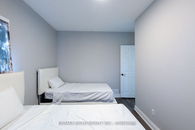 1343 Lillian Ave, House other with 3 bedrooms, 2 bathrooms and 3 parking in Windsor ON | Image 16
