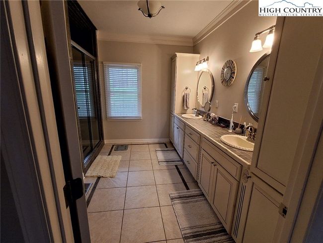 Master Bath | Image 21