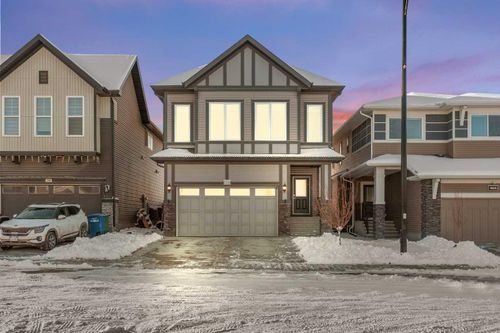 492 Chinook Gate Sq Sw, Airdrie, AB, T4B4W1 | Card Image