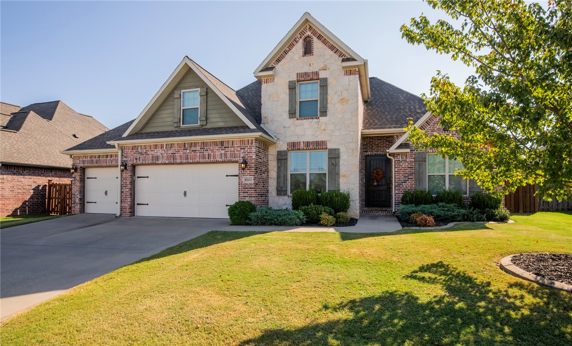37th St, Rogers, AR 72758