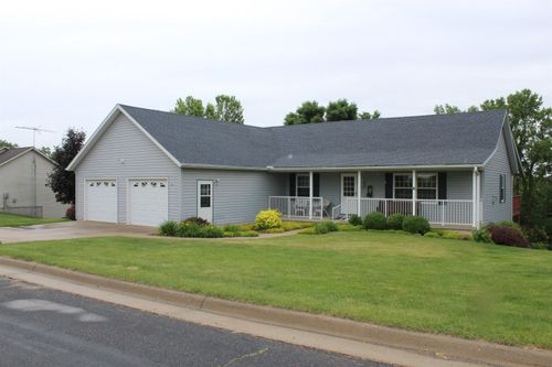 103 Moody Ln, Mc Gregor, IA, 52157-8766 | Card Image