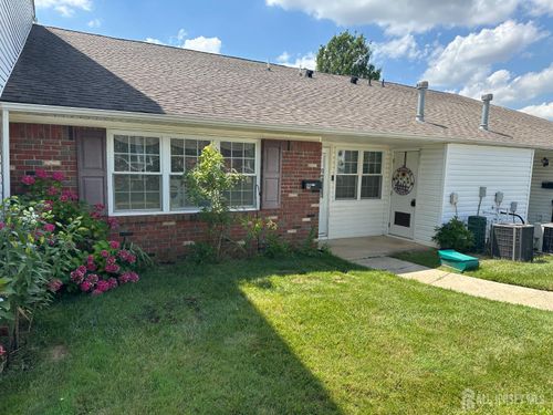 9 Maine Ct, Matawan, NJ, 07747-3616 | Card Image