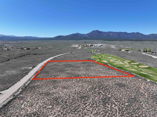 50 Baird Dr, Ranchos De Taos, NM, 87557-8854 | Card Image