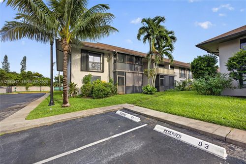 f22-5767 Washington St, Hollywood, FL, 33023 | Card Image