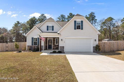 158 Woodsrun St, Raeford, NC, 28376-9797 | Card Image