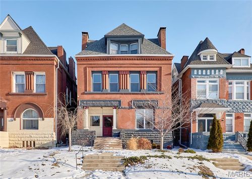 c-4253 Washington Blvd, Saint Louis, MO, 63108-3033 | Card Image