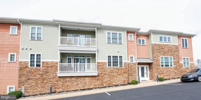 APT-17 - 756 Street Rd, Condo with 2 bedrooms, 2 bathrooms and null parking in Southampton PA | Image 4