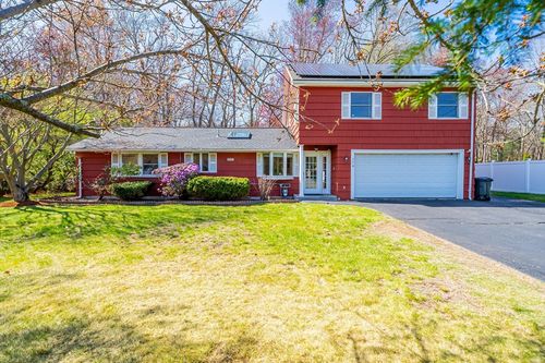 374 Woburn St, Lexington, MA, 02420-2326 | Card Image