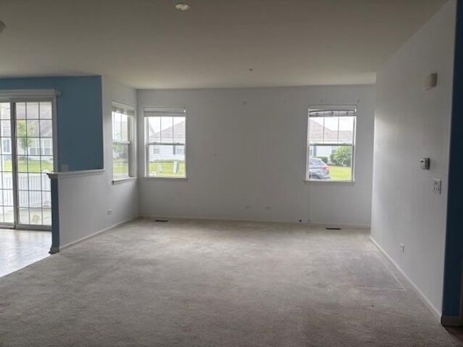 Living room dining room combo B | Image 8