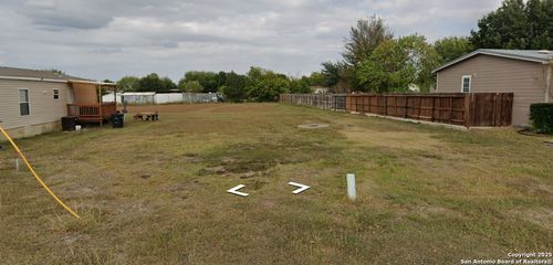 2649 Pahmeyer Rd, New Braunfels, TX, 78130-9502 | Card Image