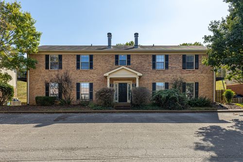 760 Fox Ridge Dr, Brentwood, TN, 37027-3907 | Card Image