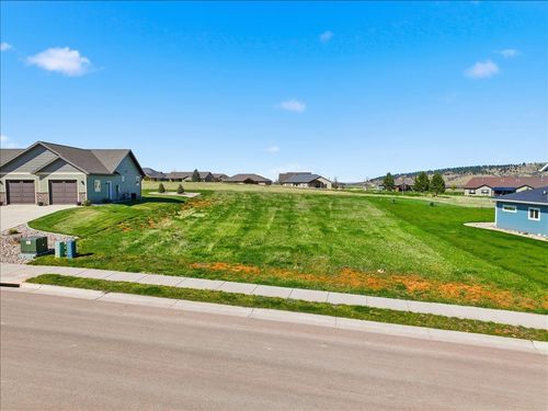 7766 Brooks Loop, Spearfish, SD, 57783-6360 | Card Image