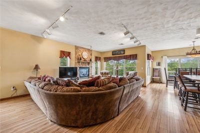 9102 Aspen Drive, Condo with 4 bedrooms, 4 bathrooms and 2 parking in Seven Springs Resort PA | Image 3