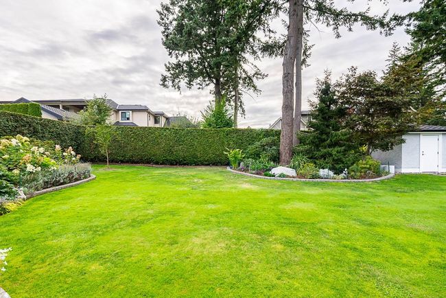 3823 156a Street, House other with 6 bedrooms, 5 bathrooms and 6 parking in Surrey BC | Image 32