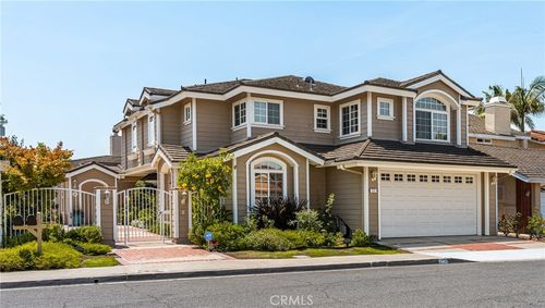 32 Sandstone, Irvine, CA, 92604-3613 | Card Image