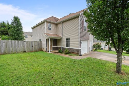 152 Liberty Dr, Madison, AL, 35758-8397 | Card Image