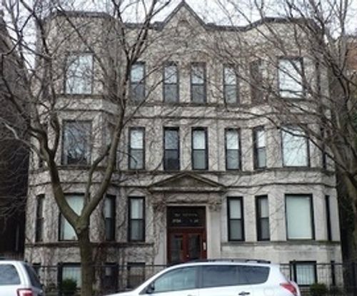1n-3736 Sheffield Ave, Chicago, IL, 60613-5939 | Card Image