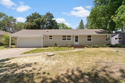 10212 Xerxes Ave S, Bloomington, MN, 55431-3358 | Card Image