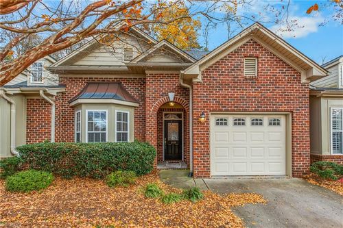 109 S Wentworth Dr, Mocksville, NC, 27028-2097 | Card Image
