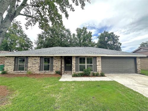 327 Thames Dr, Slidell, LA, 70458-1409 | Card Image