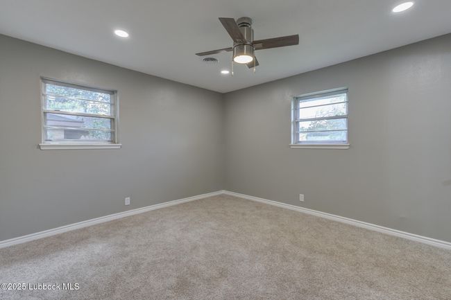 2803 W 18 Th St, House other with 3 bedrooms, 2 bathrooms and null parking in Plainview TX | Image 20
